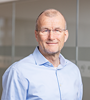 Portrætfoto af Aksel Bjørn Møller